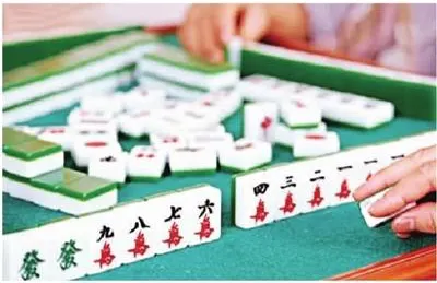 A mahjong table in the teahouse