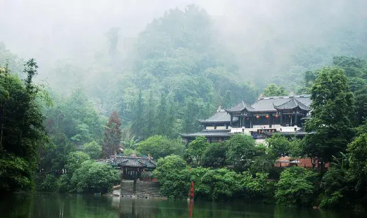 Mount Qingcheng, the quietest mountain under heaven