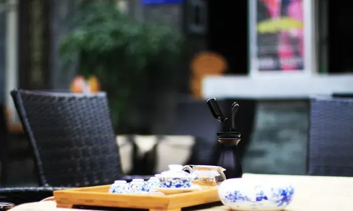 Gaiwan tea at People's Park