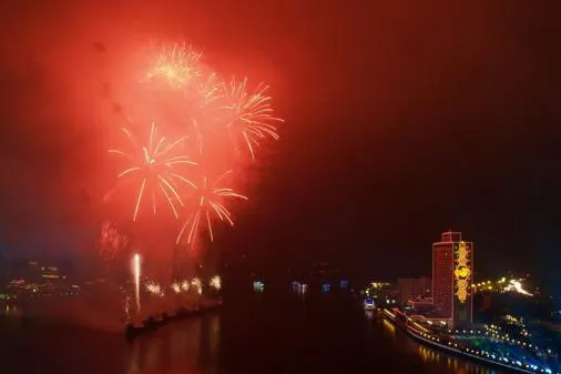 Fireworks over the Pearl River on a festival night