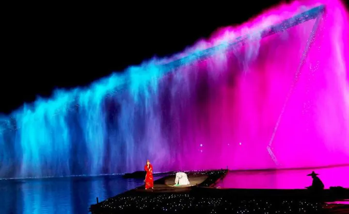 Hubin nights and the musical fountain