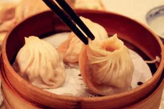 Soup dumplings: open a window, then drink
