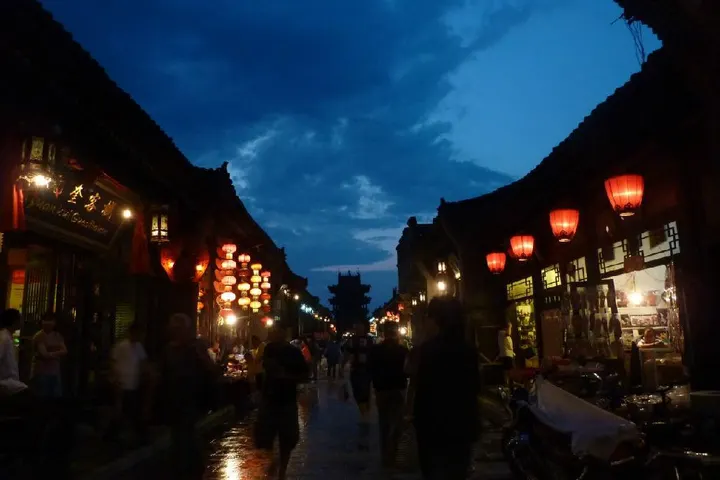 Pingyao at dawn and after dark