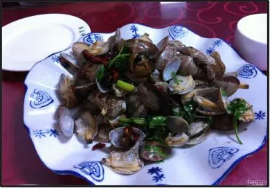 一盘辣炒蛤蜊