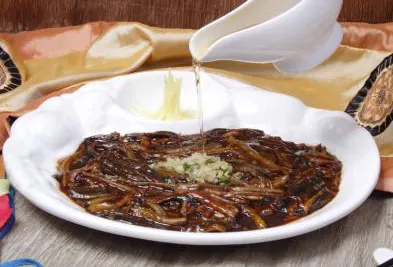 Sizzling eel, still audible