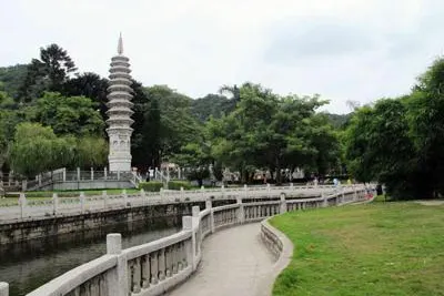 Nanputuo Temple