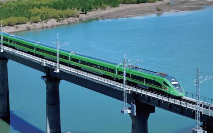 CR200JS-G (复兴号) trainset