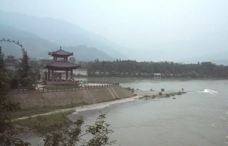 The Min River below Dujiangyan