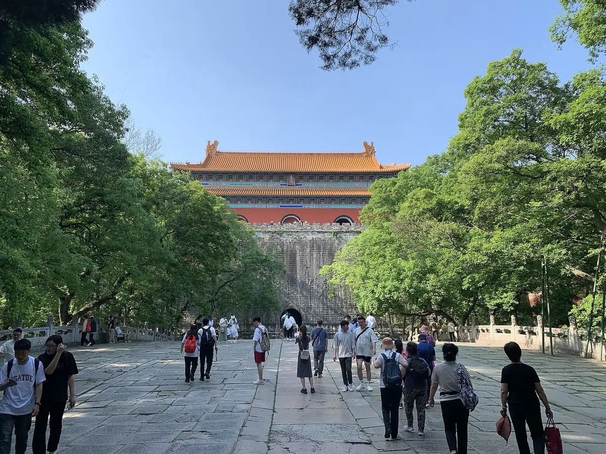 The main gate of the Ming Xiaoling tomb