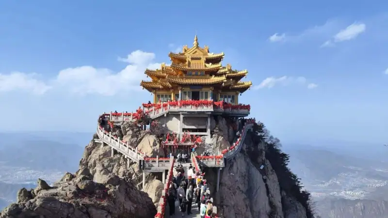 Golden Summit temples