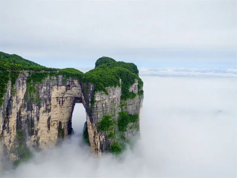 The Heaven’s Gate cave, 131.5 m high