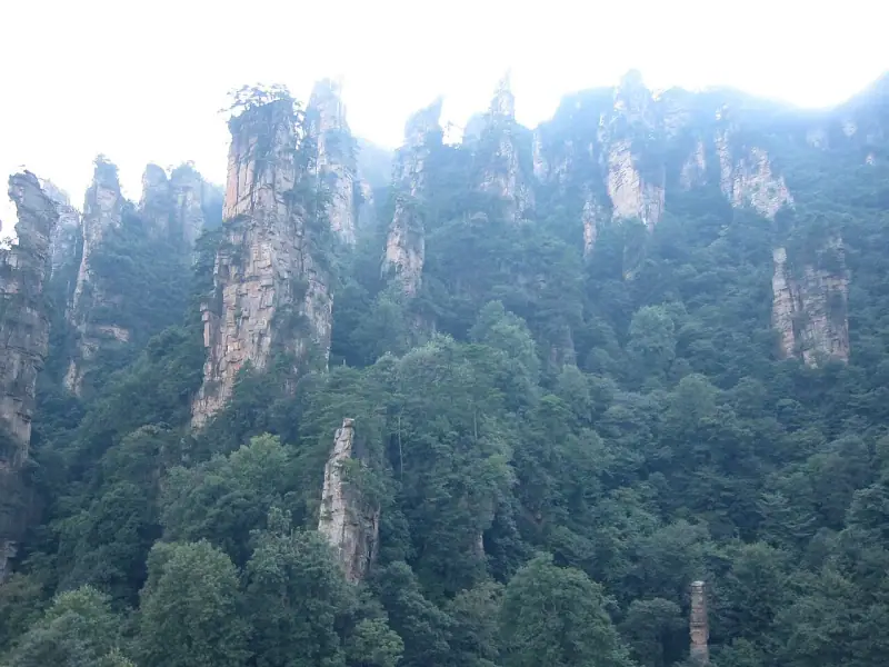 The ridge at Tianzi Mountain